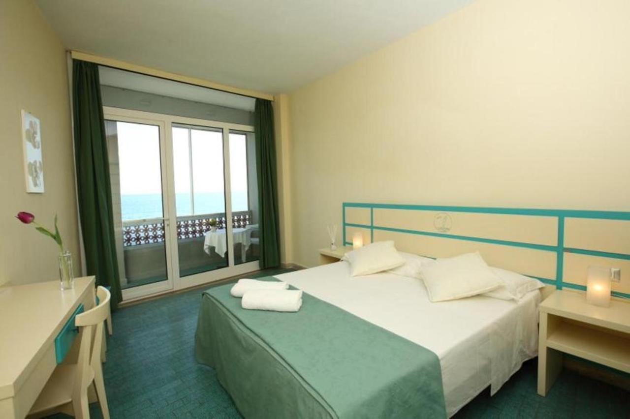Hotel La Scogliera Cavi di Lavagna Εξωτερικό φωτογραφία