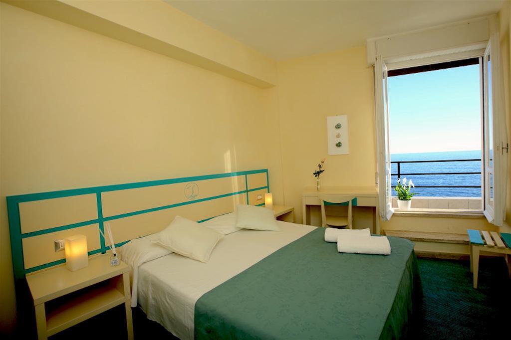 Hotel La Scogliera Cavi di Lavagna Εξωτερικό φωτογραφία
