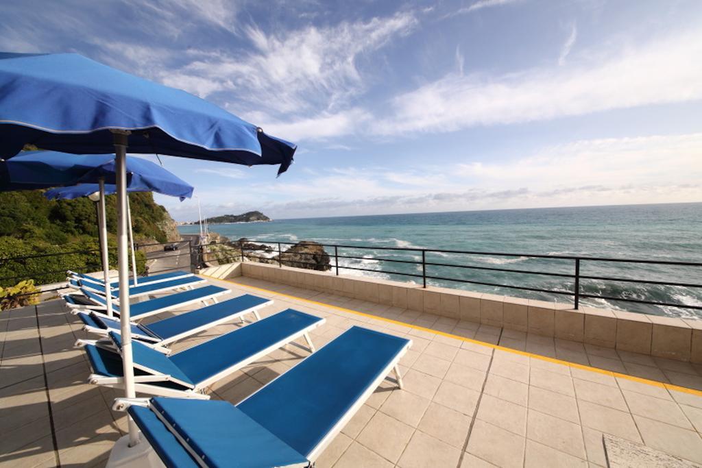 Hotel La Scogliera Cavi di Lavagna Εξωτερικό φωτογραφία